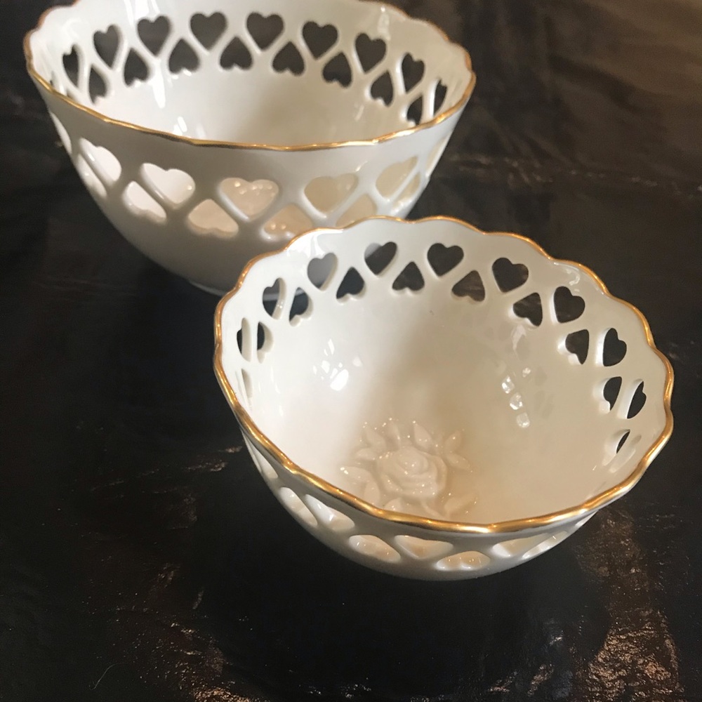 Lenox set of 2 heart cut out bowls